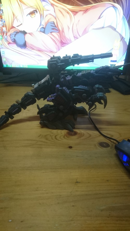 Y5e8I.jpg