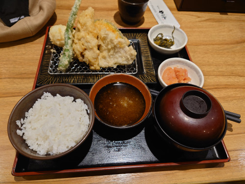 p75Tu.jpg