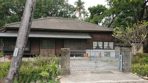 p84QH.jpg