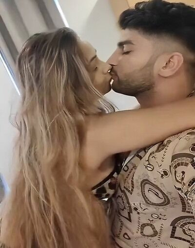 Miss Ritu Blowjob Fucking In Hotel App Content